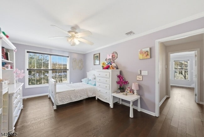 Building Photo - 154 George Russell Way