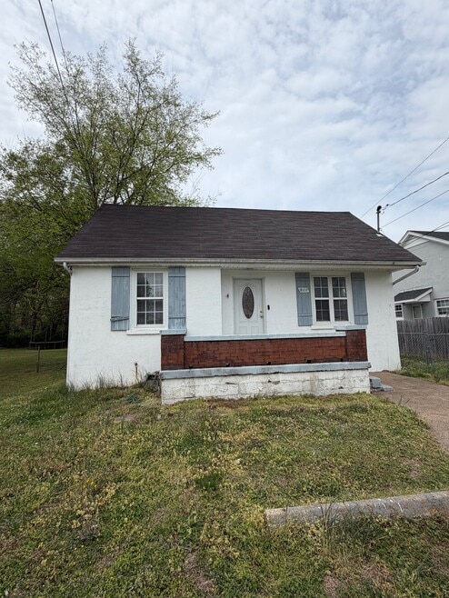 Building Photo - 2112 Denham Ave