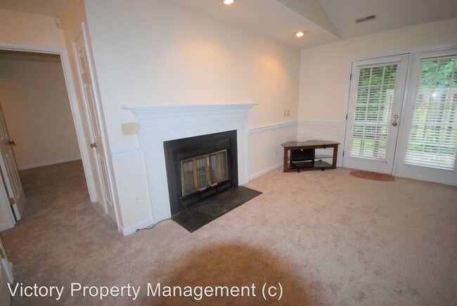 Building Photo - Studio, 2 bath House - 2742 Cottage Cir
