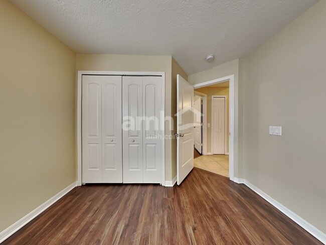 Building Photo - 518 Napa Valley Cir