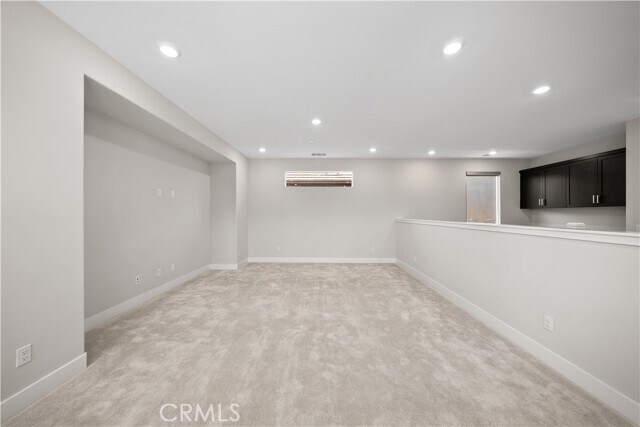 Building Photo - 242 Chorus