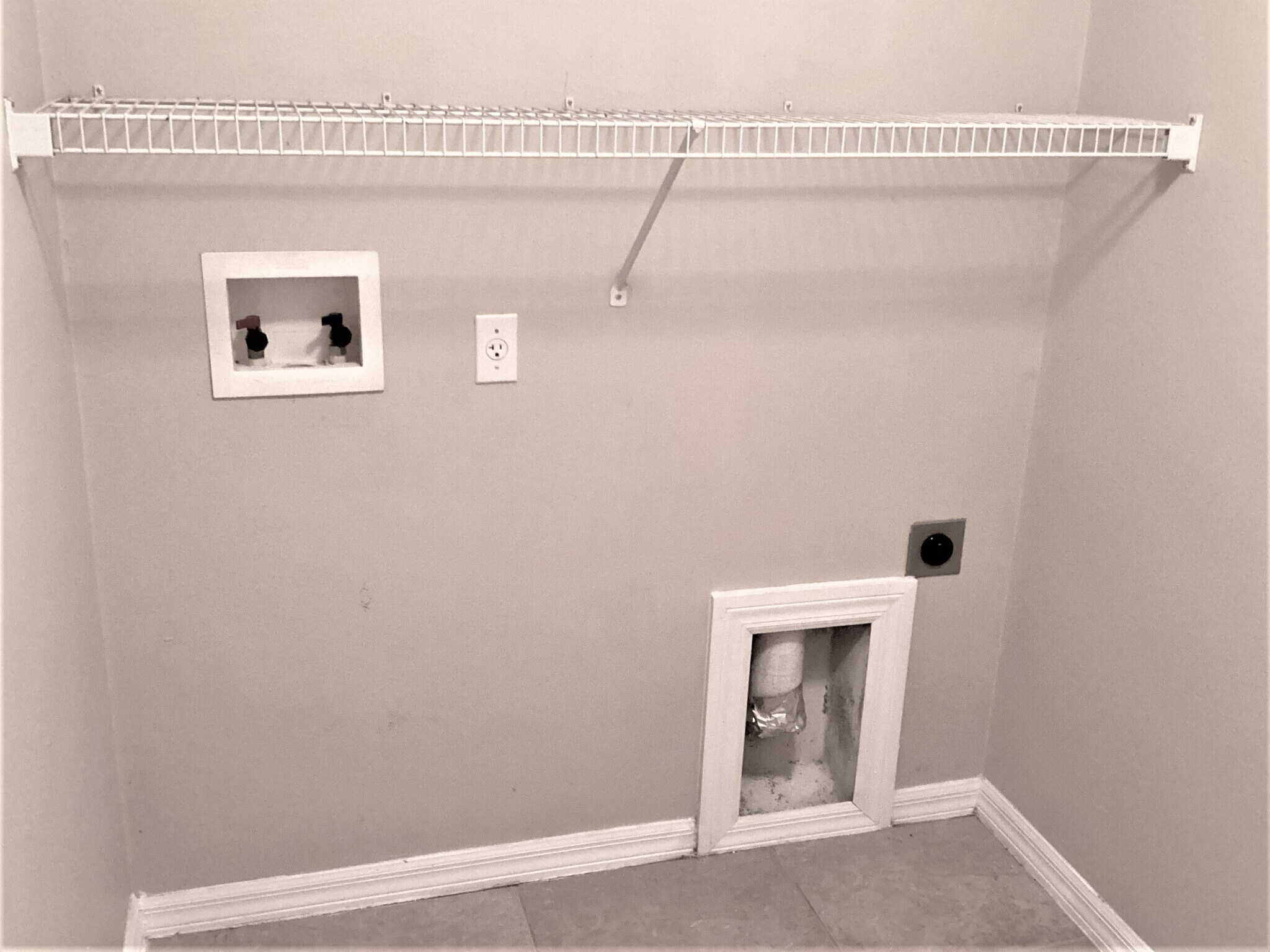 Building Photo - 2809 Sherbrook Ct