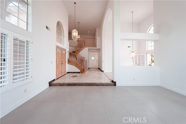 Building Photo - 32981 N Peak Dr