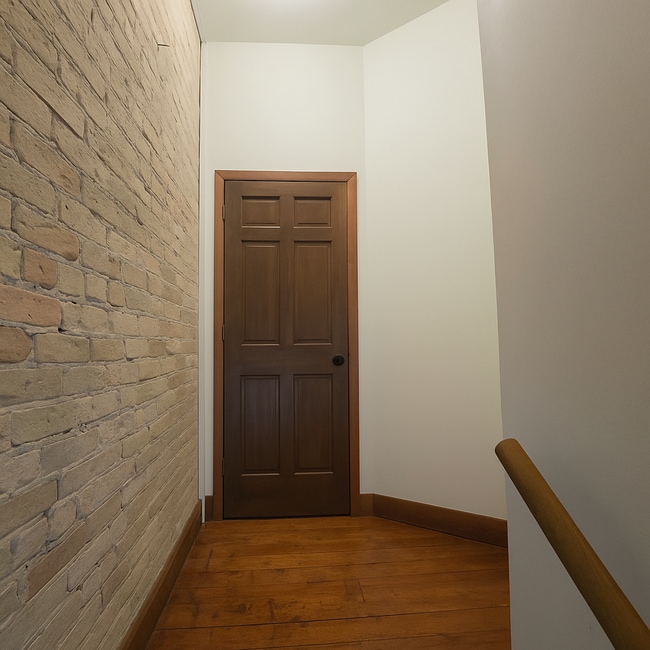 Building Photo - 232 Main St