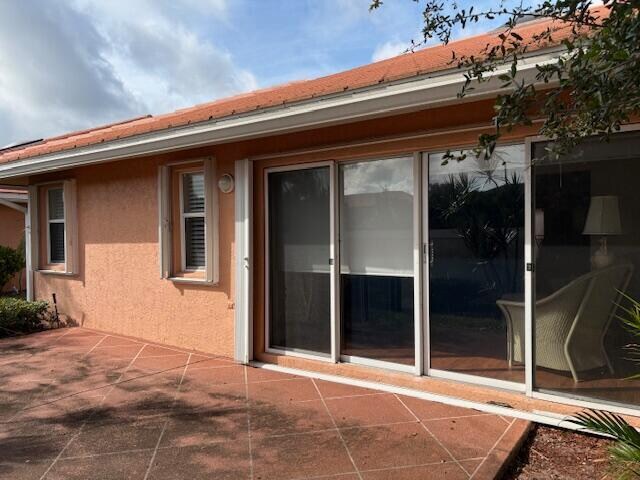 Building Photo - 5582 Royal Lake Cir