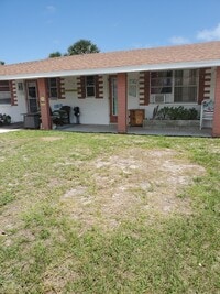 Building Photo - 804 1/2 Ocean Ave
