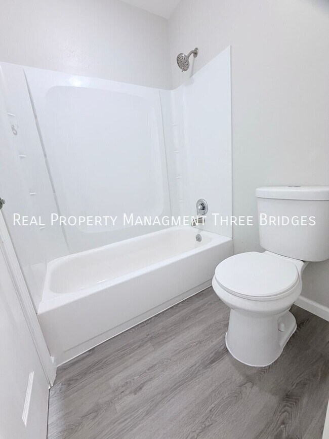 Building Photo - 5247 Ville Anita Ct