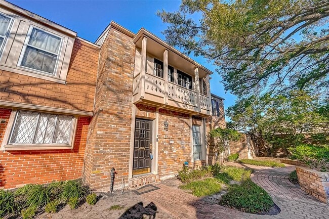 Building Photo - 6448 Olympia Dr