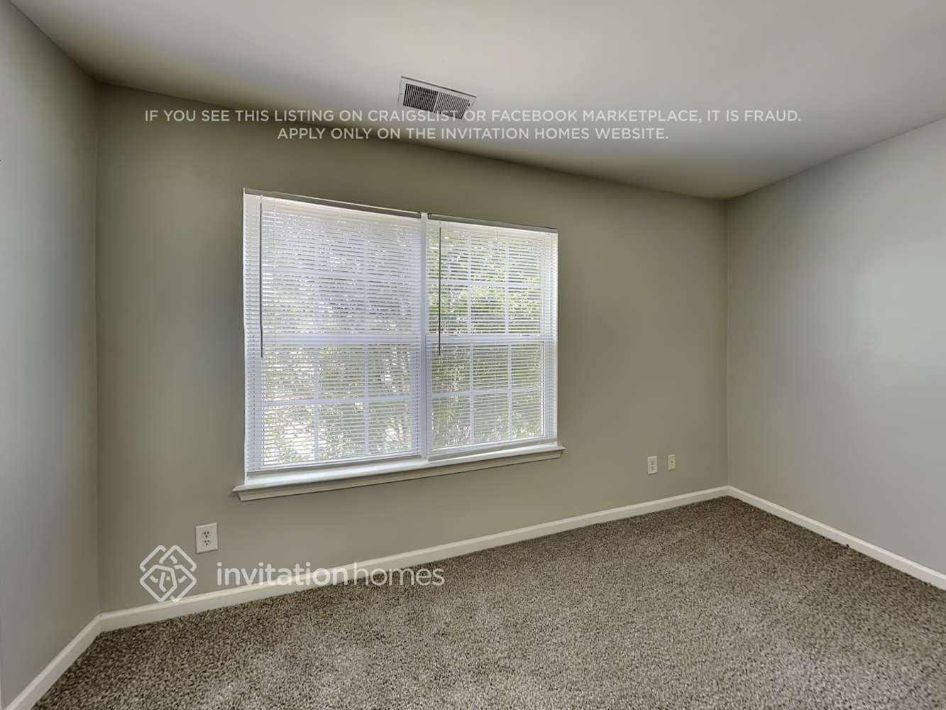 Building Photo - 3013 Saphire Ln