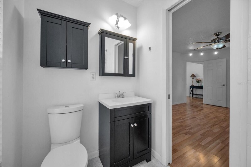 Building Photo - 2017 Santiago Way S