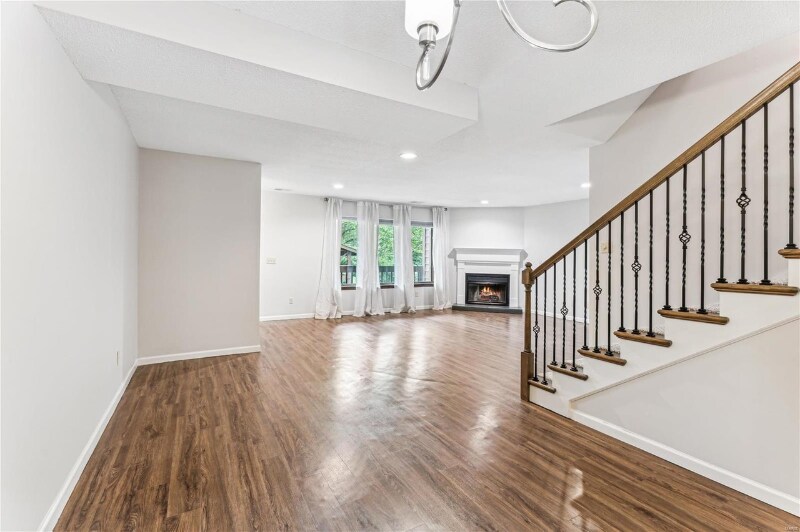 Building Photo - 15022 Baxter Village Dr