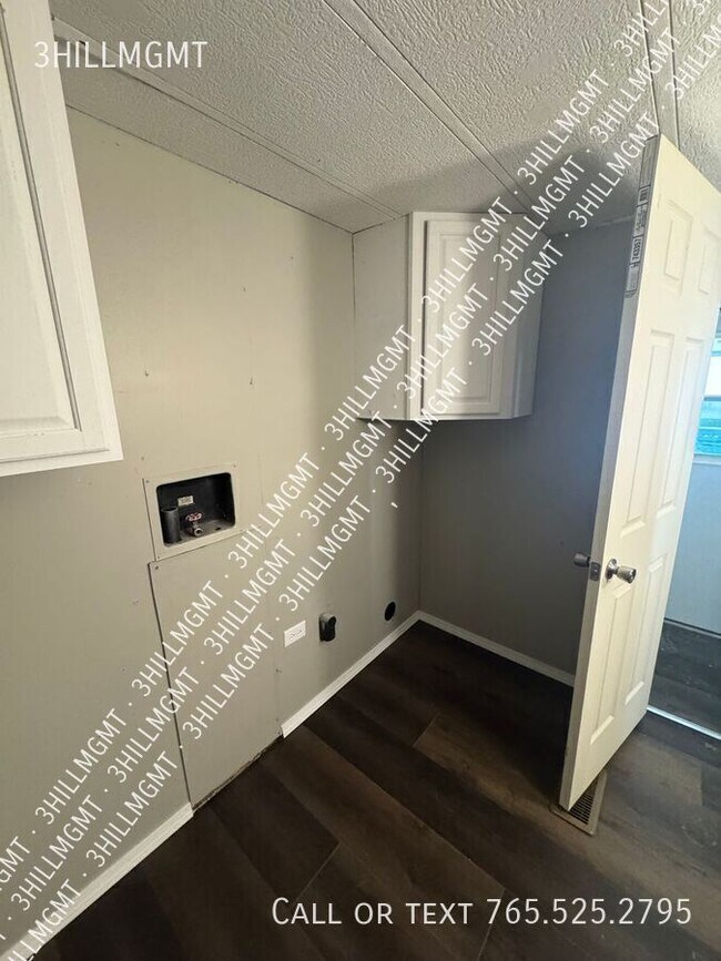 Building Photo - 22 W Kidds Mill Rd