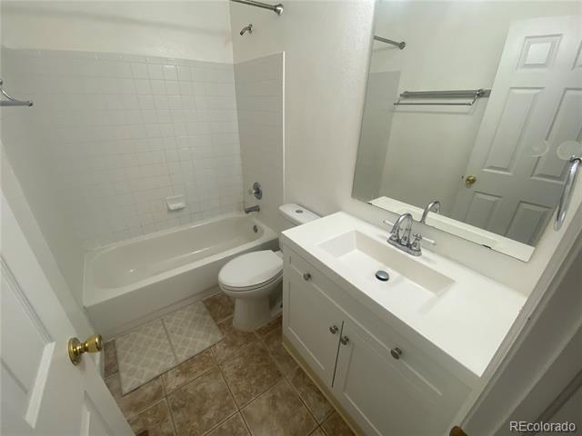 Building Photo - 15706 Greenstone Cir