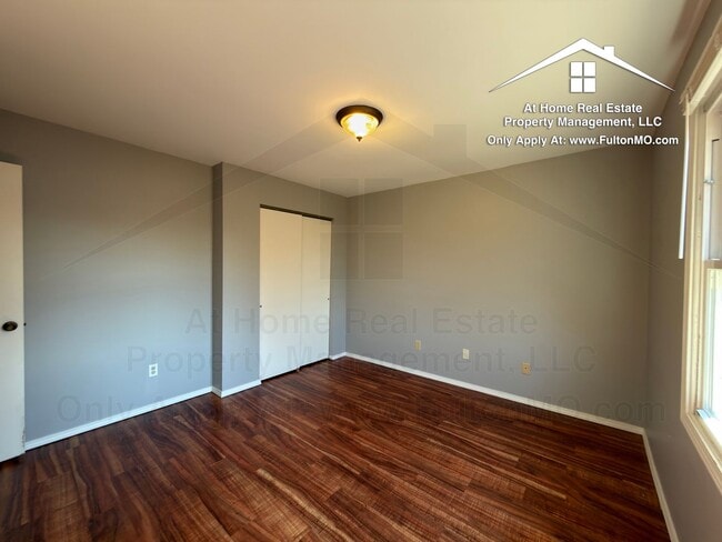 Building Photo - 1904 Springdale Ct