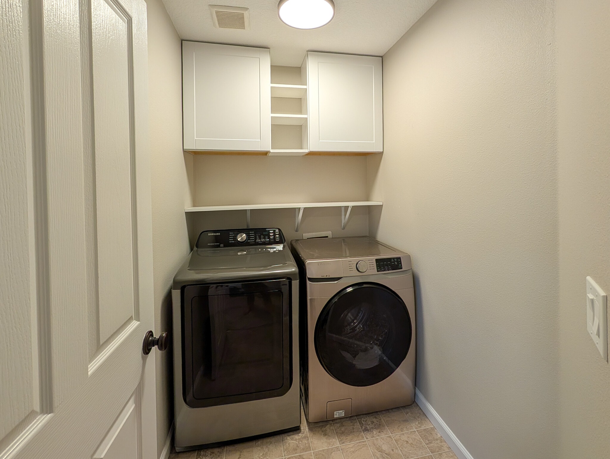 Building Photo - 2436 N Kilpatrick St