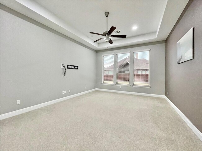 Building Photo - 3809 Mineral Dr
