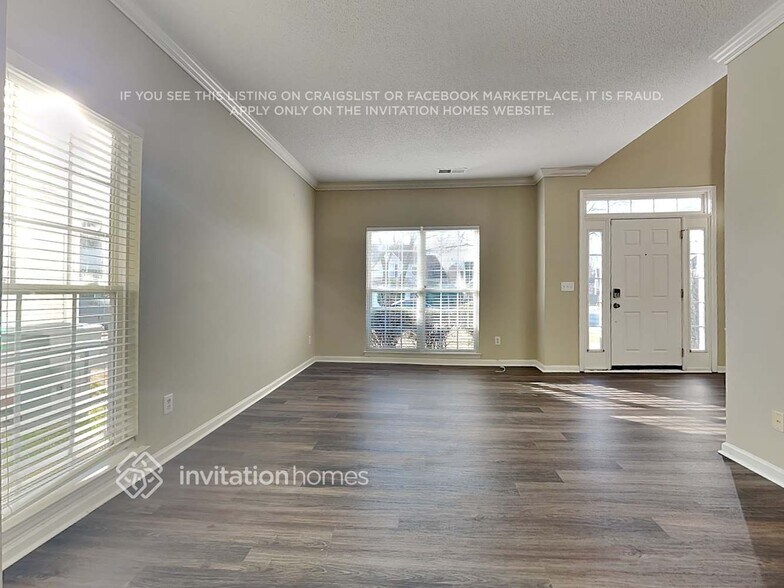 Building Photo - 8932 Coppermine Ln