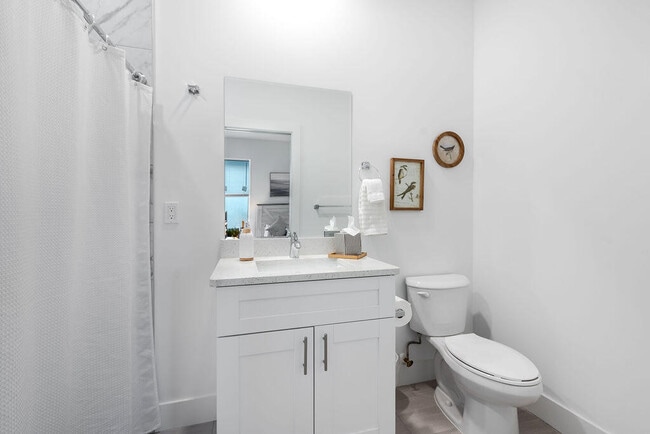 Building Photo - 3771 Saginaw Ave