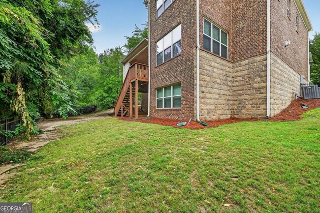 Building Photo - 5327 Whitney Landing