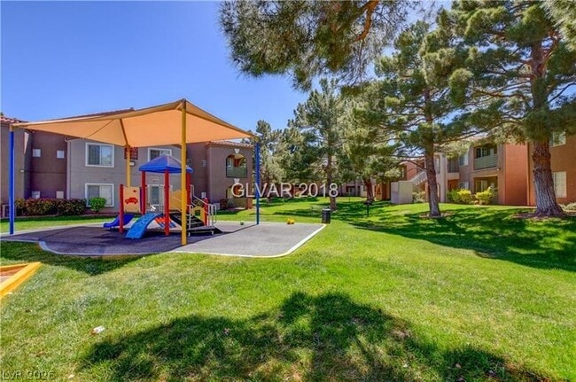 Building Photo - 2101 Blue Breeze Dr