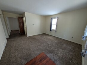 Building Photo - 148 N Cleveland Ave