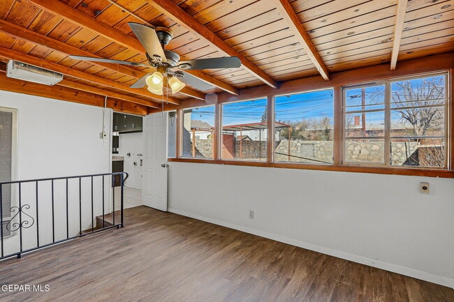 Building Photo - 3249 Lebanon Ave