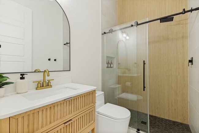 Building Photo - 1513 Snapdragon Ct