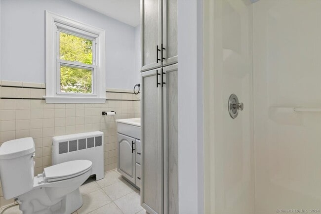 Building Photo - 119 Sunnyside Ct