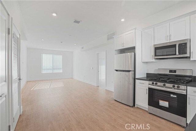 Building Photo - 8750 Sepulveda Blvd