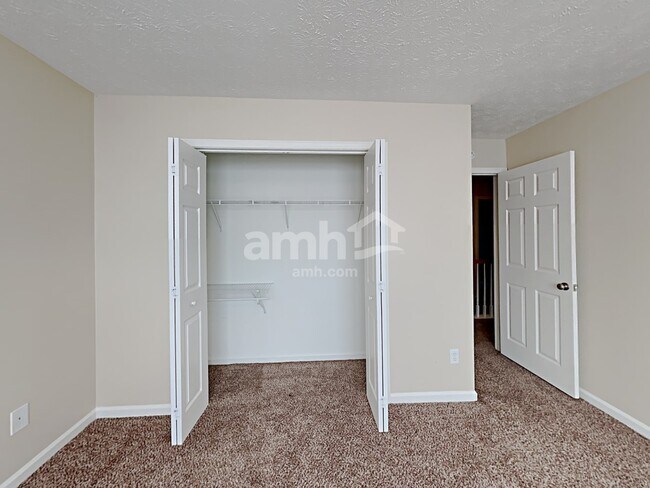 Building Photo - 230 Overlook Dr