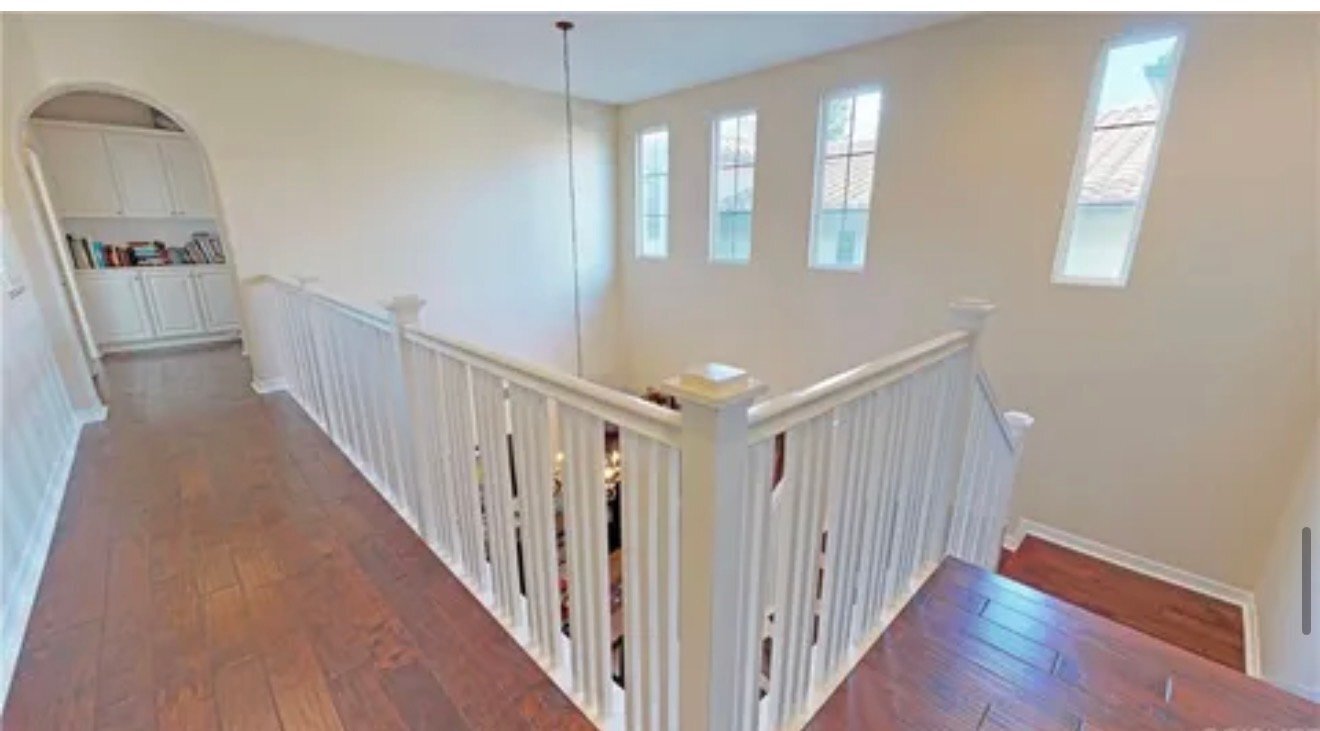 Building Photo - 26915 Augusta Pl