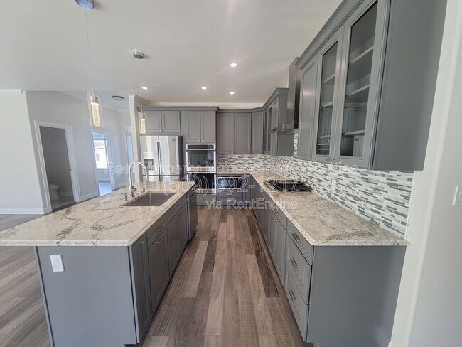 Building Photo - 3606 Cook Ln