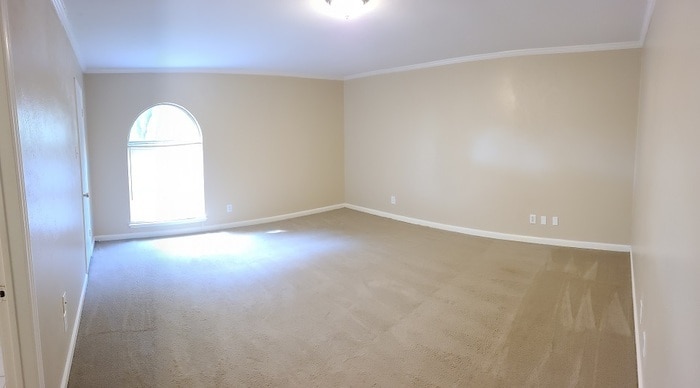 Building Photo - 2901 Robin Hill Ln