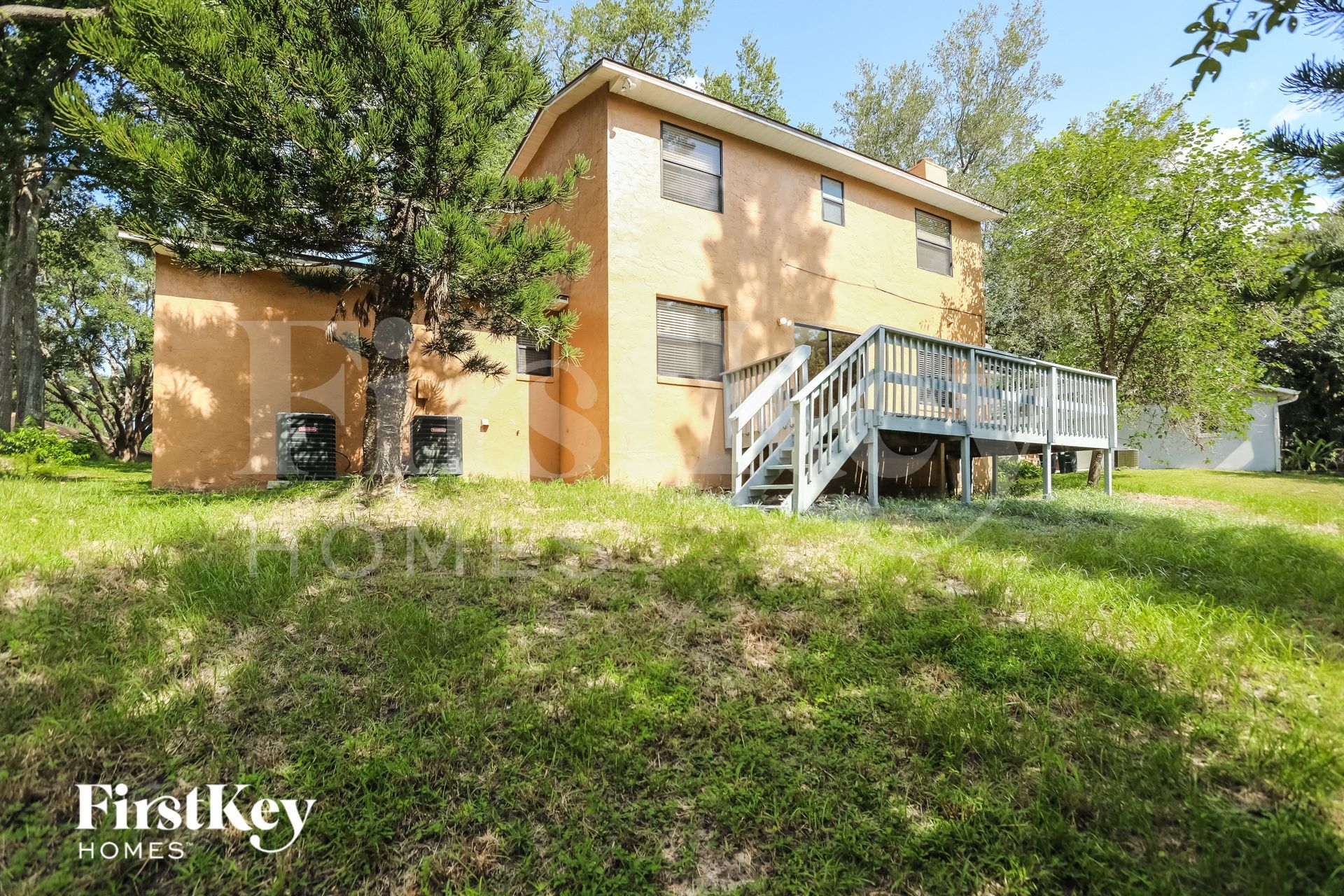 Building Photo - 988 Glenview Cir