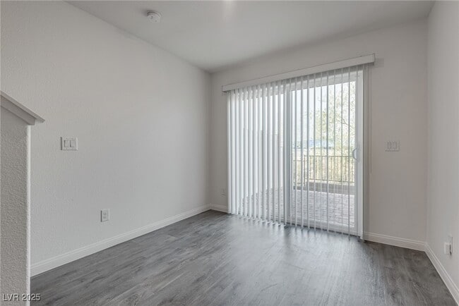 Building Photo - 3800 Enchanted Sky St