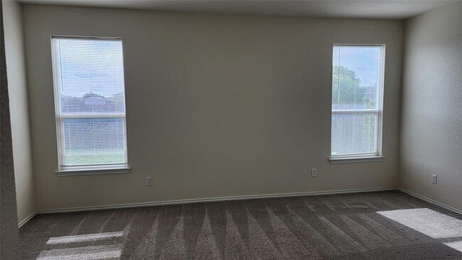 Building Photo - 6229 Mantalcino Dr