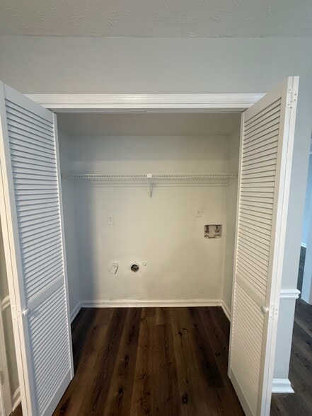 Building Photo - 4363 Redgate Rd