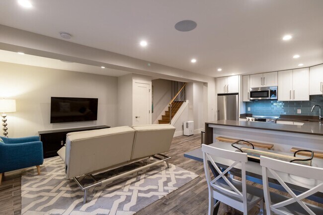 Building Photo - 4514 15th St NW