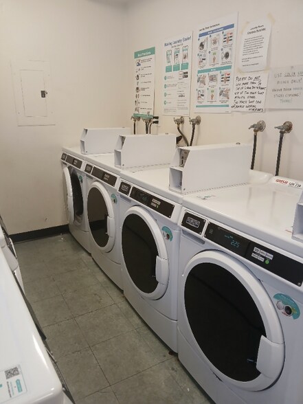 Building Photo - 25925 Narbonne Ave