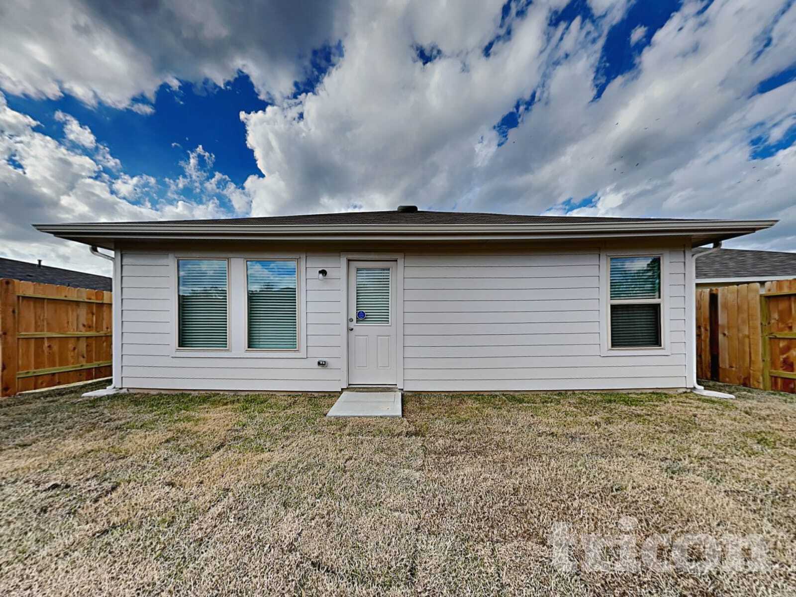 Building Photo - 18607 Rosehill Pr Dr