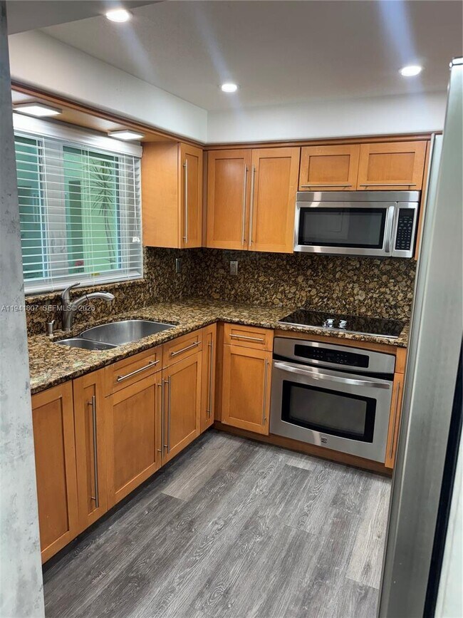 Building Photo - 11163 NW 7th St