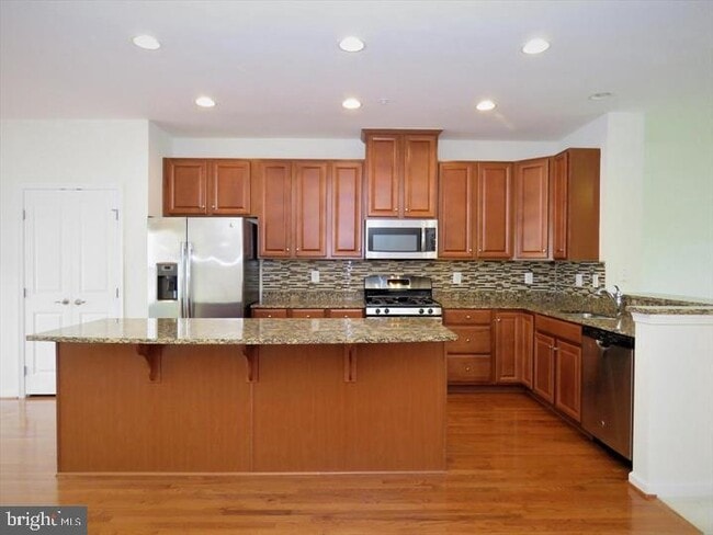 Building Photo - 22341 Honey Hill Ln