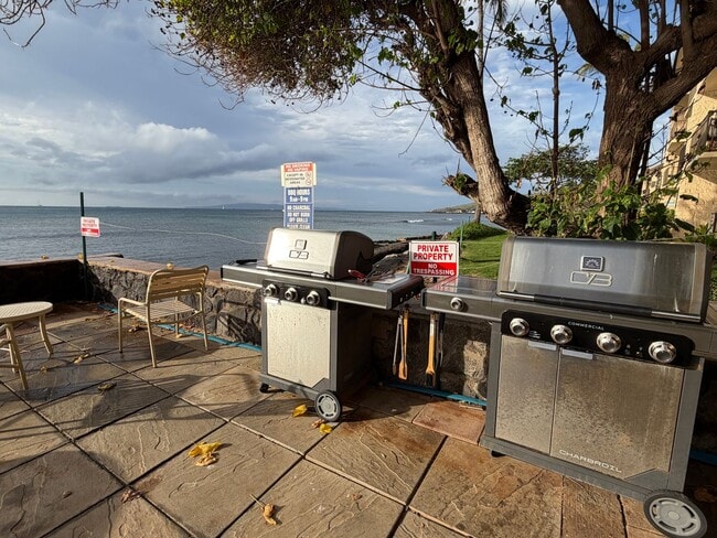 Building Photo - Maalaea Oceanfront Furnished One Bedroom