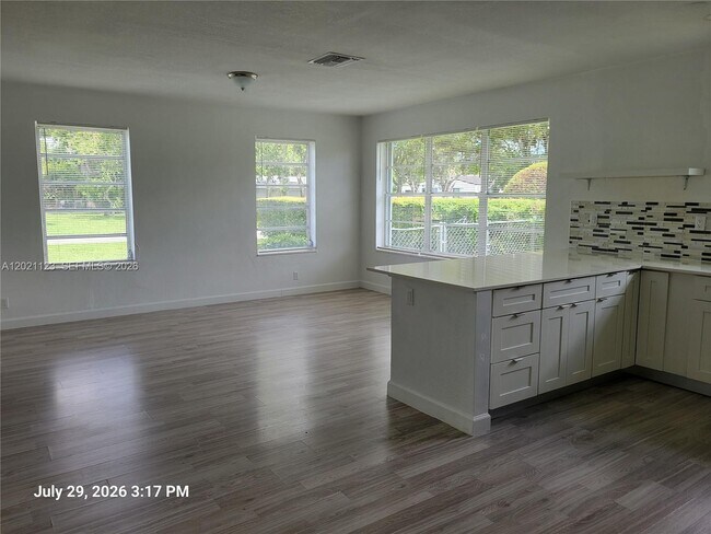 Building Photo - 13220 SW 99th Pl