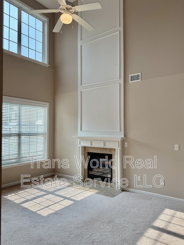 Building Photo - 484 Grayson Way