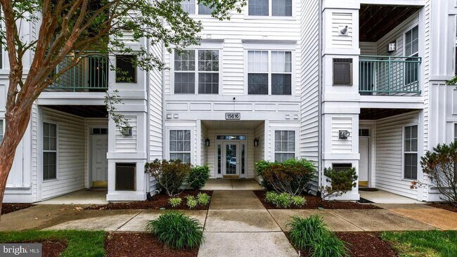Building Photo - 15616 Everglade Ln
