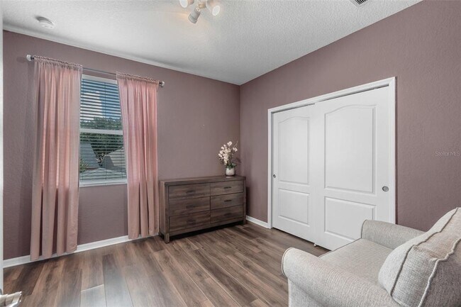 Building Photo - 11353 Evesham Dr
