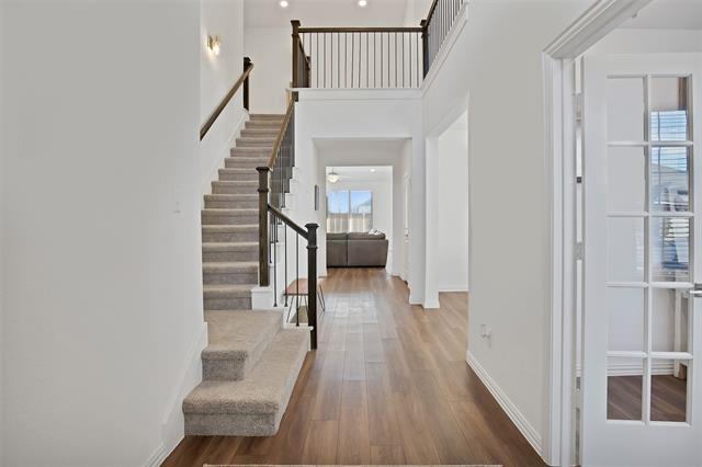 Building Photo - 1725 Pegasus Dr