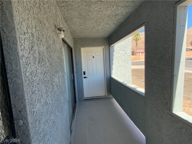 Building Photo - 6994 Issac Ave