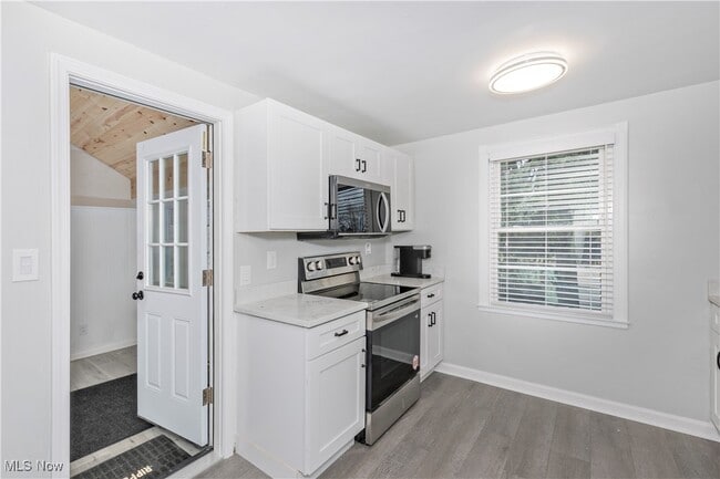 Building Photo - 6466 Wilson Mills Rd